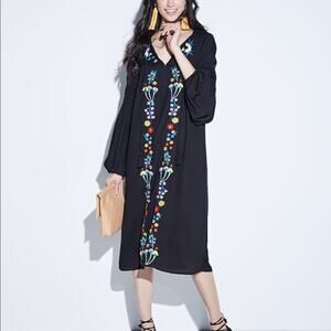 Neiman Marcus Embroidered Peasant Dress Midi Black Oversize Shift Women Small